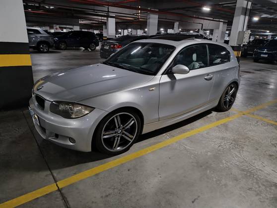 BMW 130i 3.0 SPORT HATCH 24V GASOLINA 2P AUTOMÁTICO